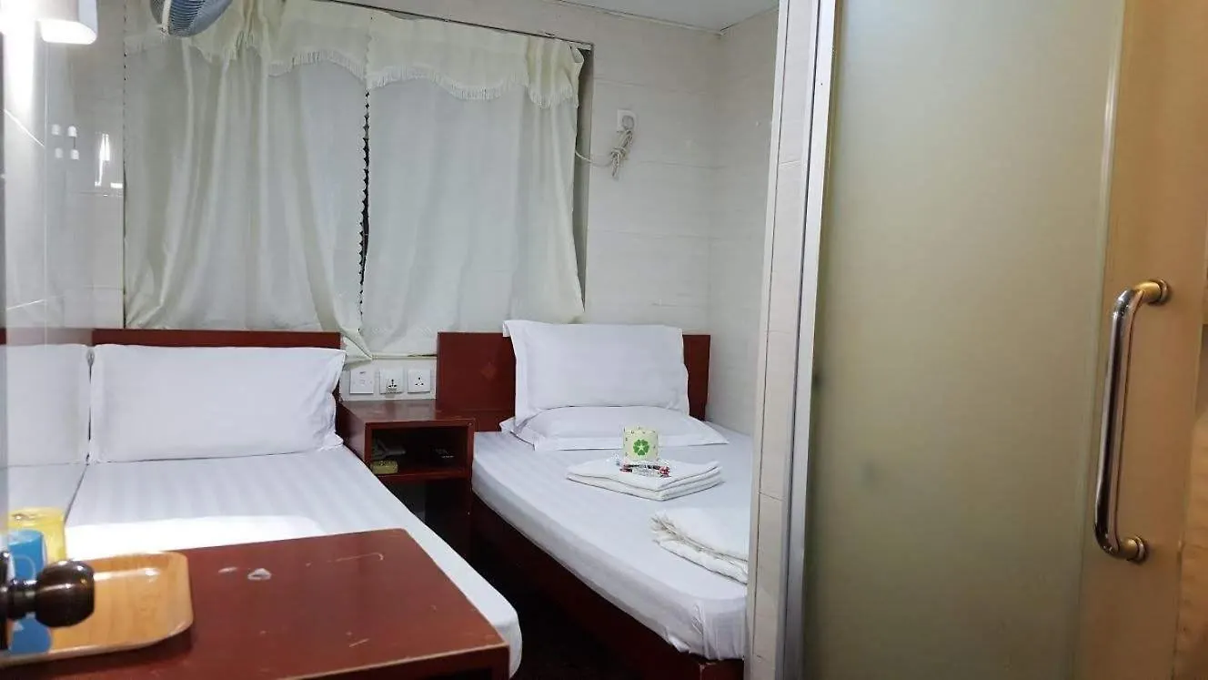 Zodiac Lodge Hong Kong Guest house