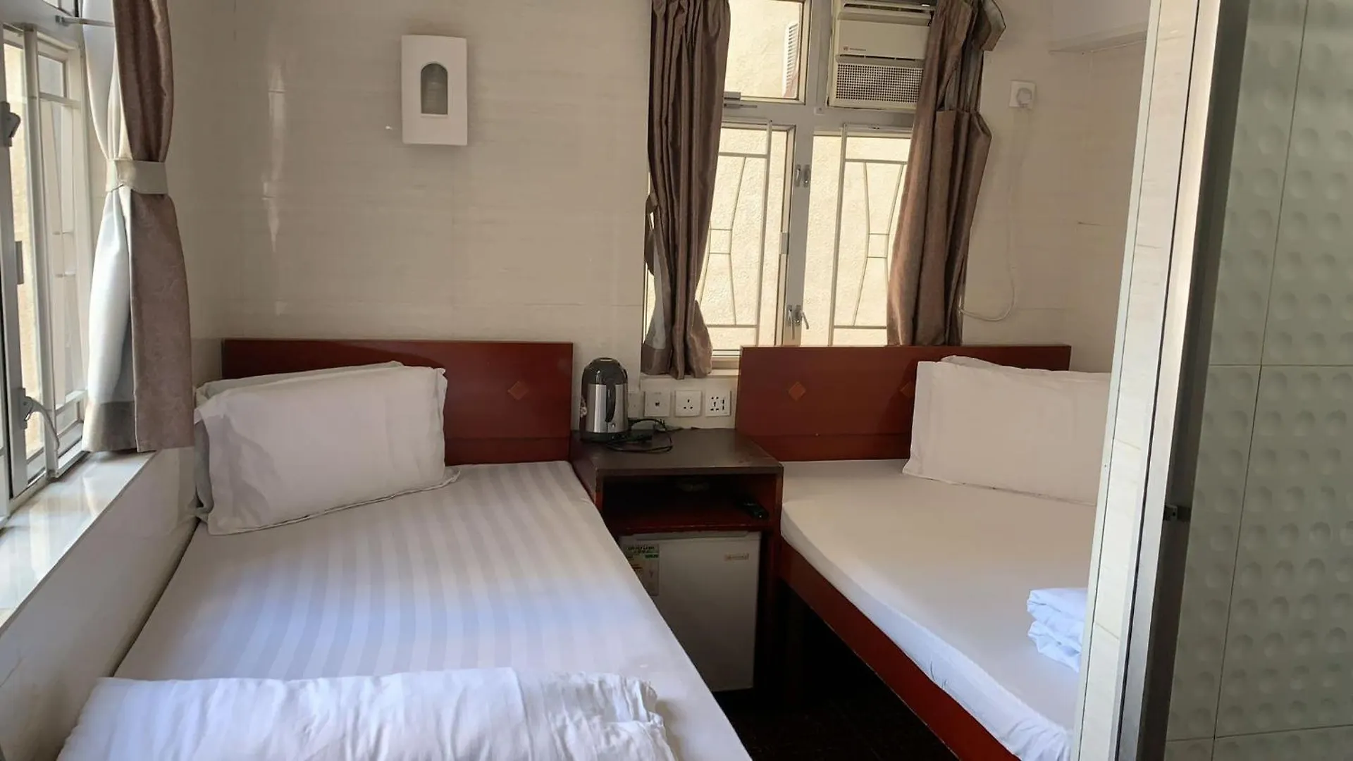 Zodiac Lodge Hongkong Chiny